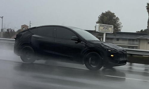 2025 Tesla Model Y 'Juniper': Nye spionbilleder afslører spændende opdateringer