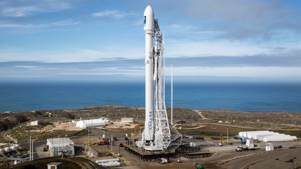 SpaceX aflægger sit første regnskab som børsnoteret selskab
