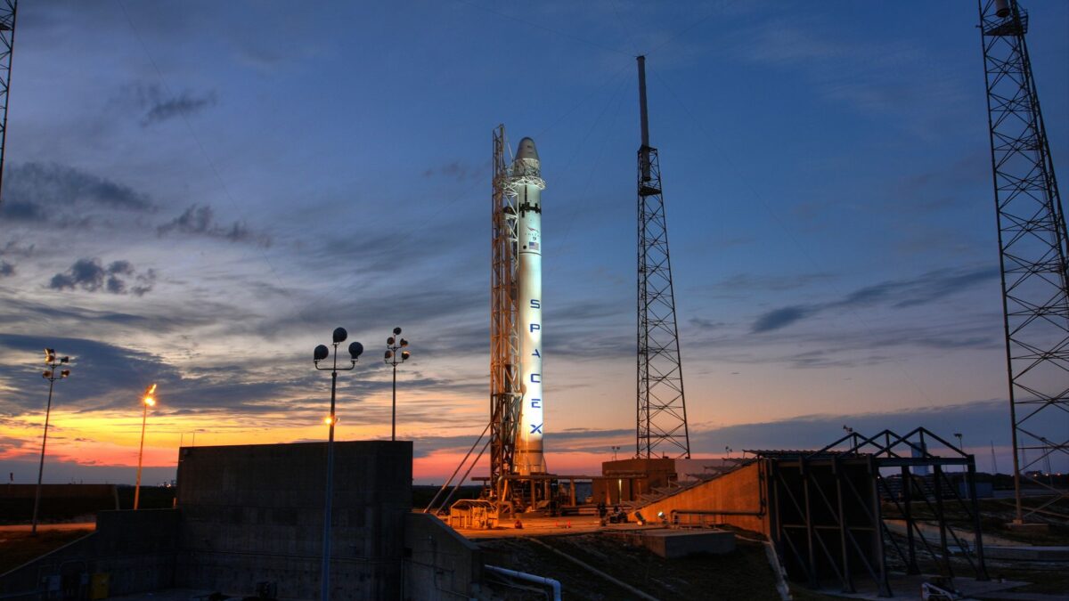 SpaceX sælger obligationer for 25 mia. dollar – investorer nervøse over udgifter