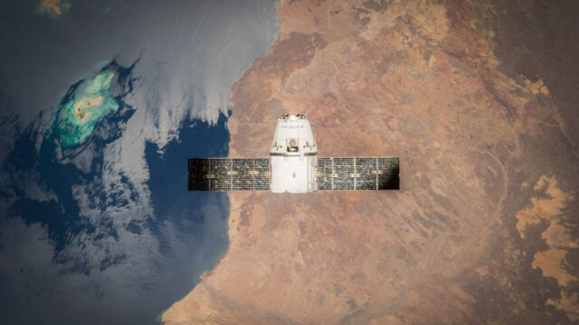 Musk: Alle biler får brug for Starlink på grund af AI-datamængder