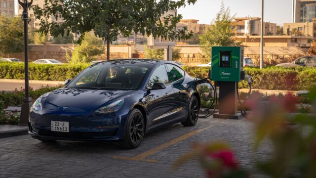 Fan-koncept viser, hvordan en opdateret Model 3 kunne se ud