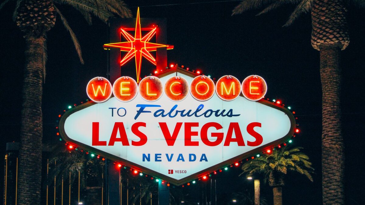 Tesla får robotaxi-tilladelse i Nevada – men kun ti biler indtil videre
