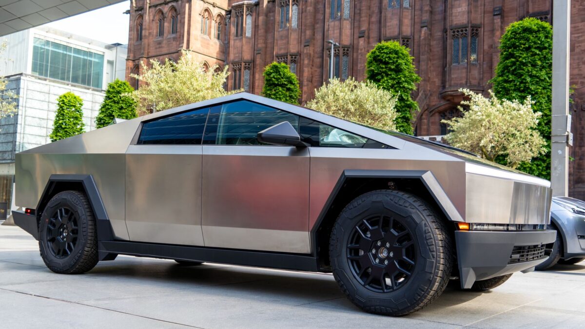 Tesla bremser bevidst Model Y i Robotaxi-flåden til fordel for Cybercab