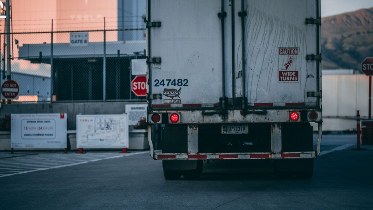 Tesla Semi kommer til Europa i 2027: Ingen dansk dato endnu